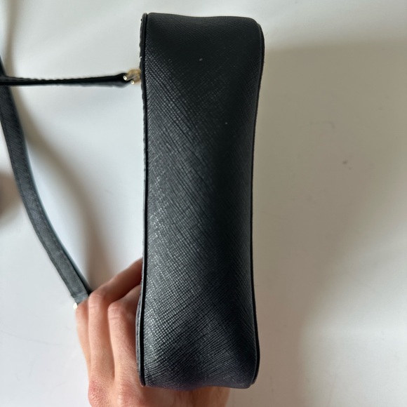 Michael Kors Mini Crossbody - Picture 4 of 5